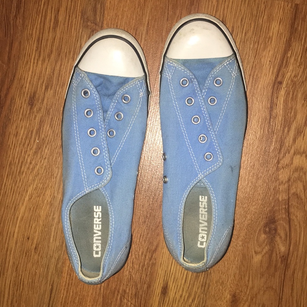 SIZE 9 CONVERSE